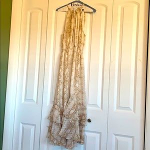 Light and flowy sleeveless dress